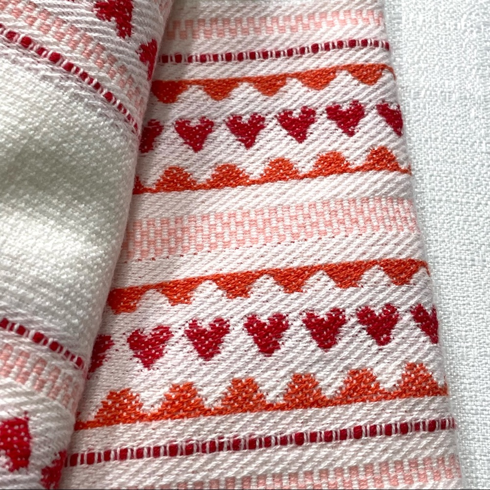 New Opalhouse Hearts Cotton Washable Kitchen Towel NWT 18" x 28" Valentine Gift